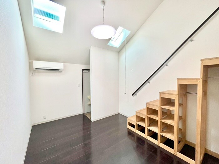 物件内観写真7　(居室)