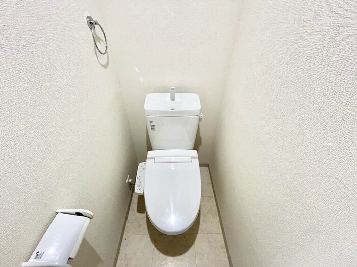 物件内観写真11　(トイレ)