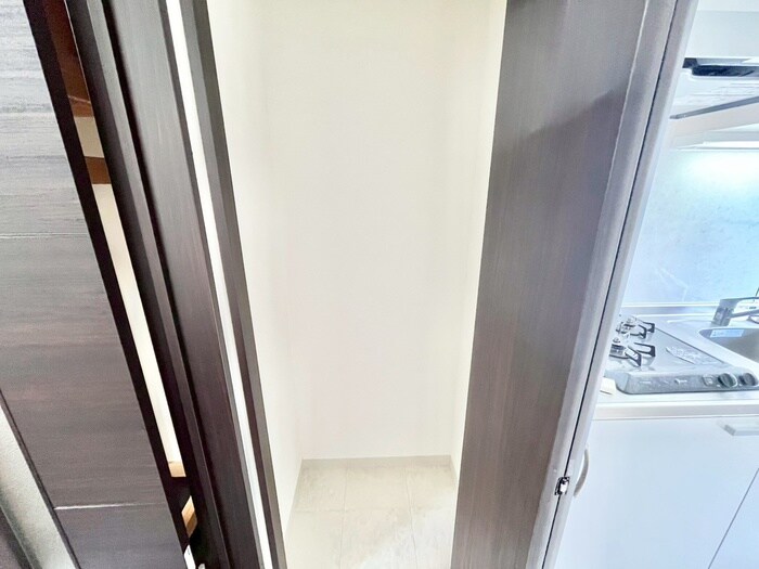 物件内観写真17　(収納)