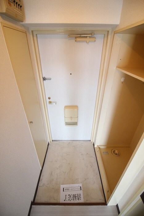 物件内観写真22　(玄関)