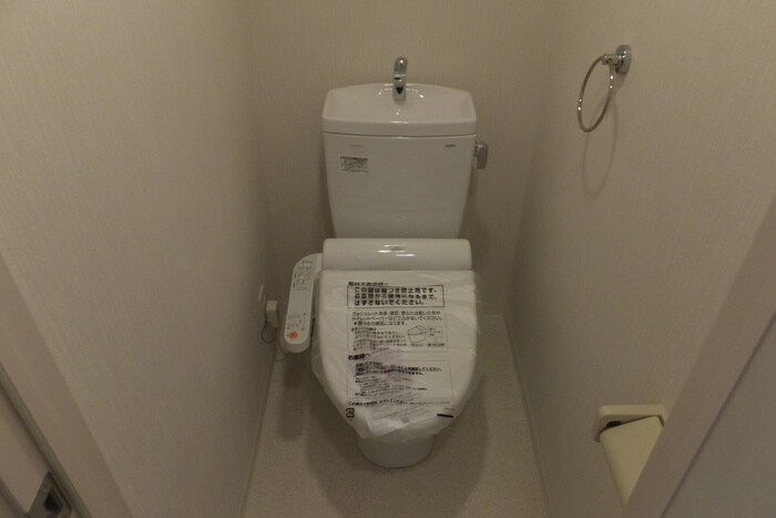 物件内観写真13　(トイレ)