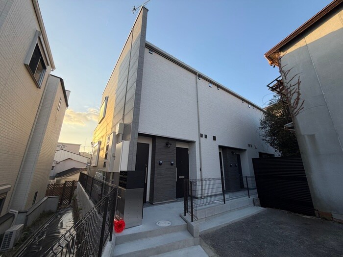 物件外観写真1　(外観写真)