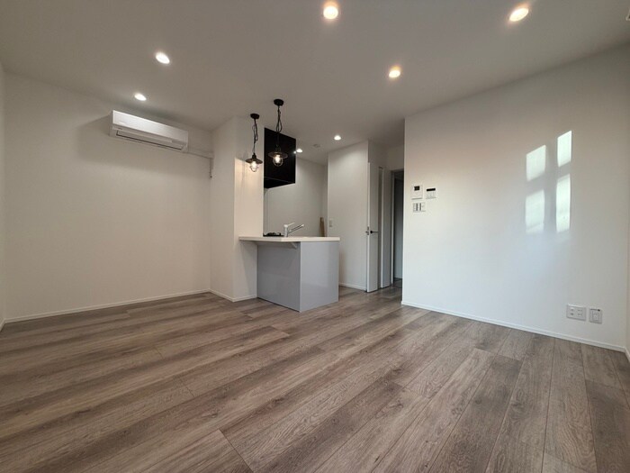 物件内観写真4　(居室)