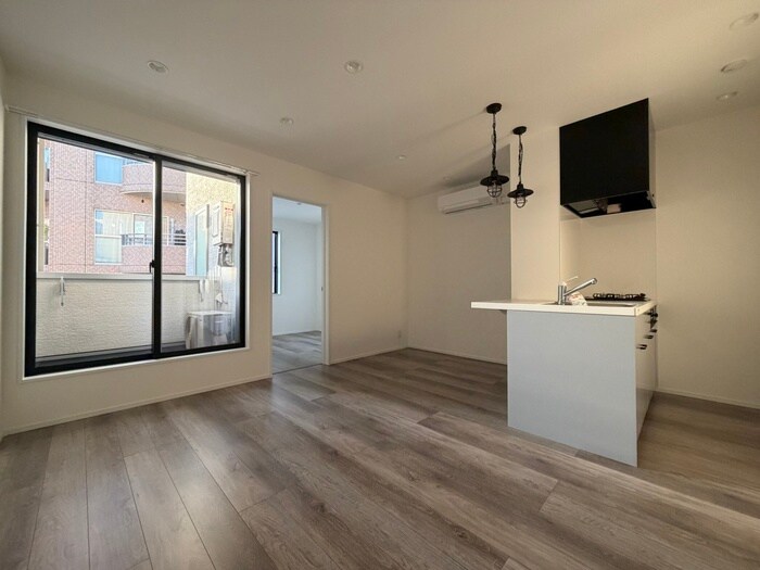 物件内観写真4　(居室)