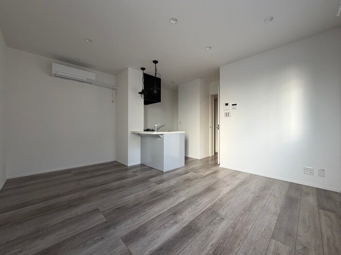 物件内観写真4　(居室)