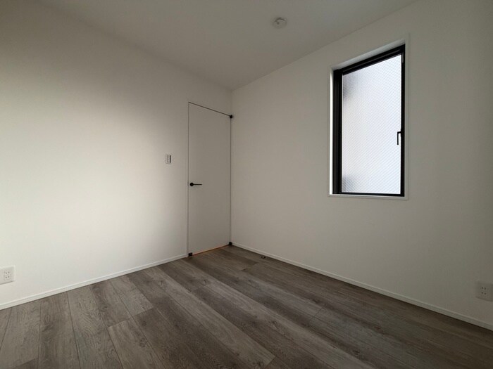 物件内観写真6　(居室)