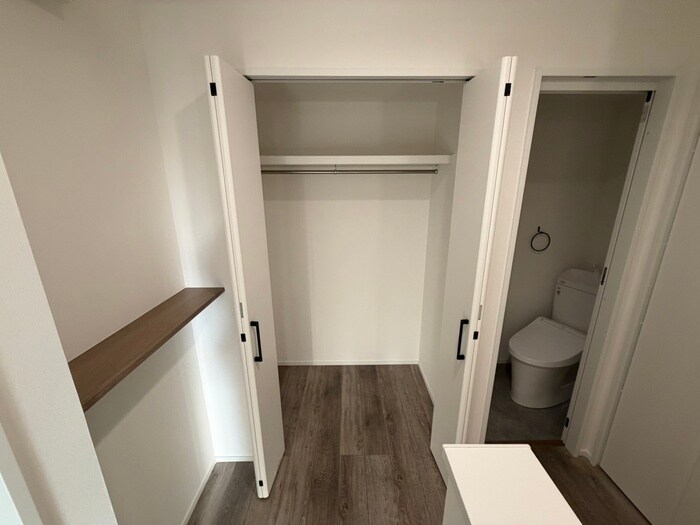 物件内観写真12　(収納)