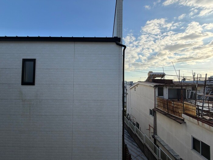 物件内観写真14　(室内からの展望)