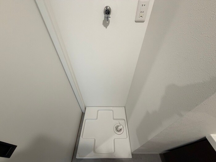 物件内観写真17　(洗濯機置場)