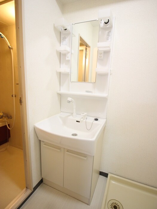 物件内観写真9　(洗面)