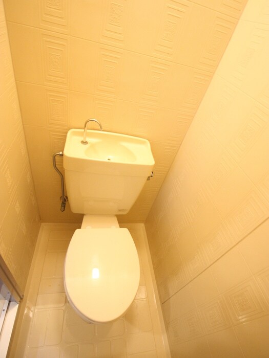 物件内観写真11　(トイレ)