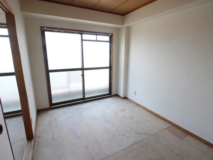 物件内観写真15　(居室)