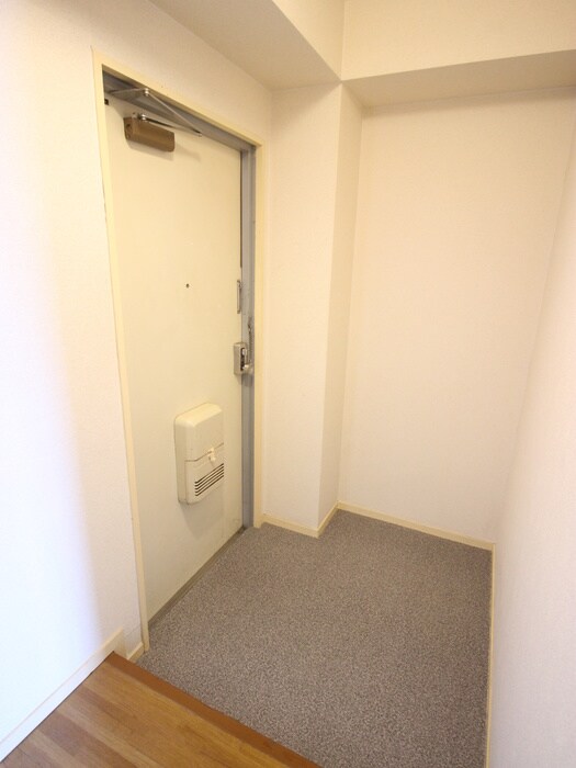 物件内観写真20　(玄関)