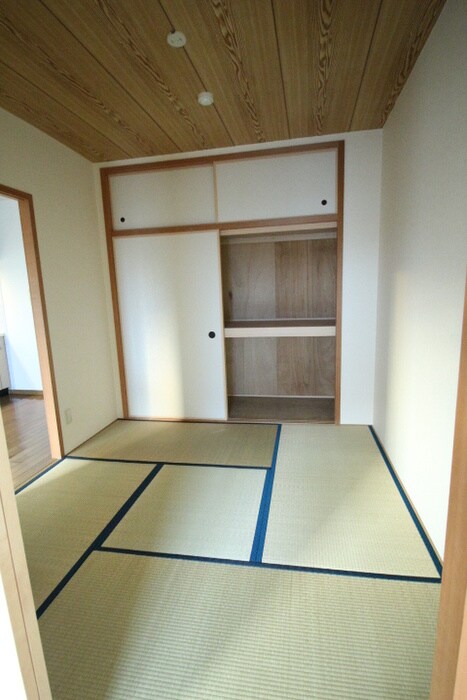 物件内観写真10　(内観写真)