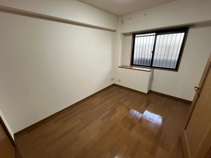 物件内観写真11　(居室)