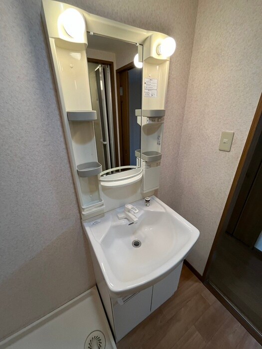 物件内観写真13　(洗面)