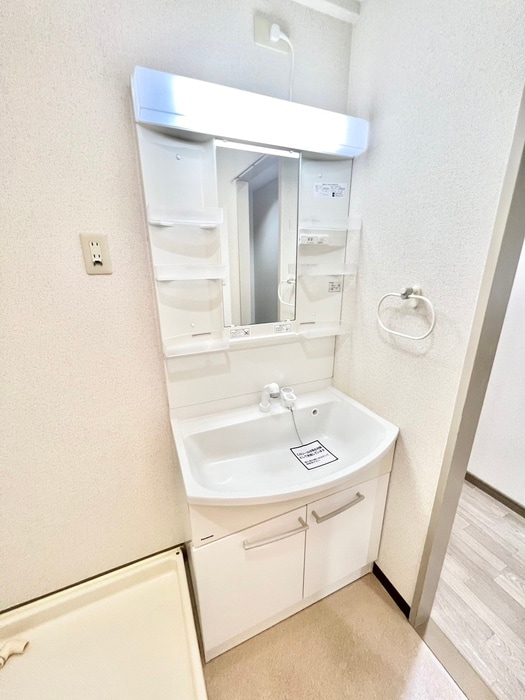 物件内観写真12　(洗面)