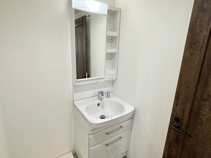 物件内観写真13　(洗面)