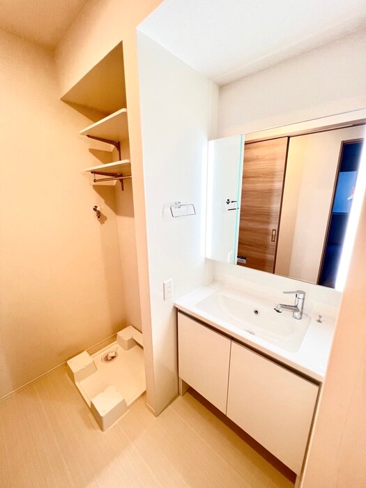 物件内観写真8　(洗面)