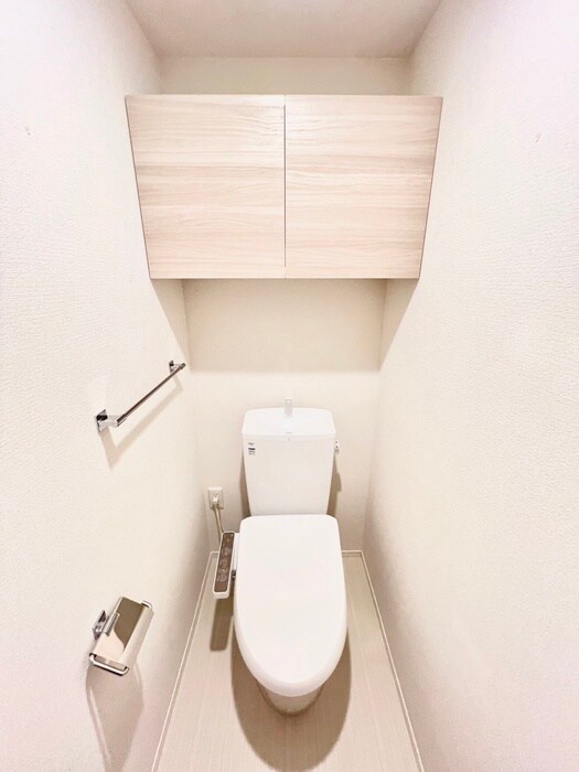 物件内観写真9　(トイレ)