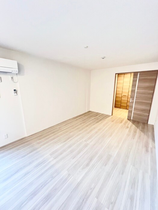 物件内観写真15　(居室)