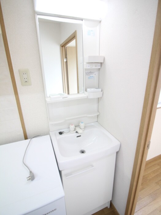 物件内観写真11　(洗面)