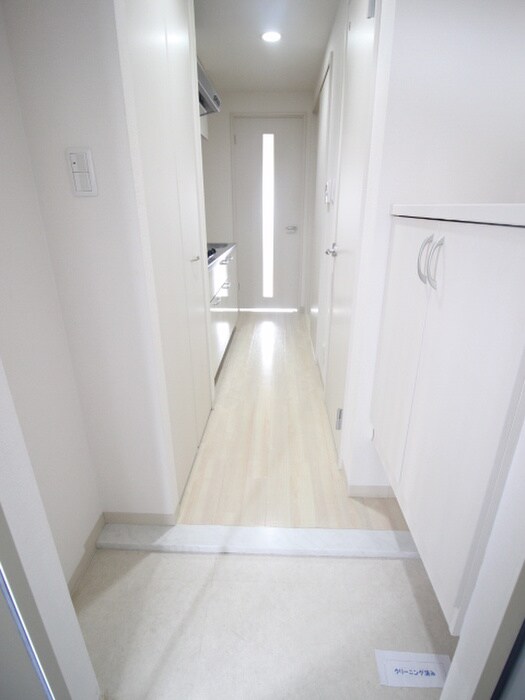 物件内観写真7　(廊下)