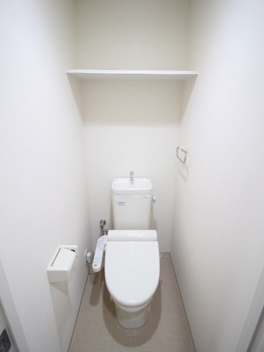 物件内観写真9　(トイレ)