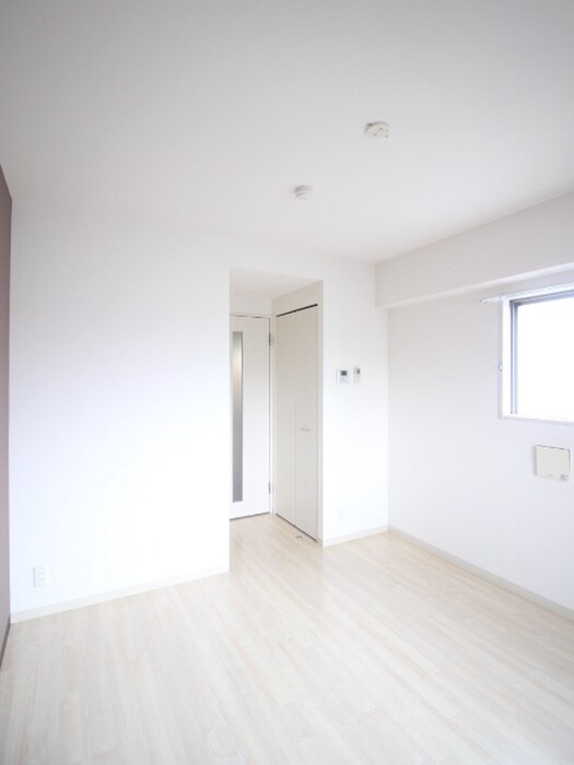 物件内観写真16　(居室)