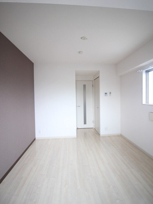 物件内観写真19　(居室)