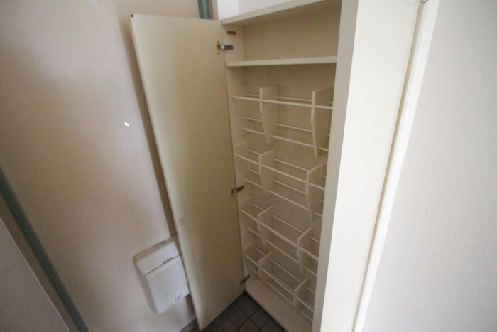 物件内観写真21　(靴箱)