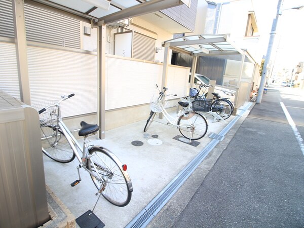 駐輪場