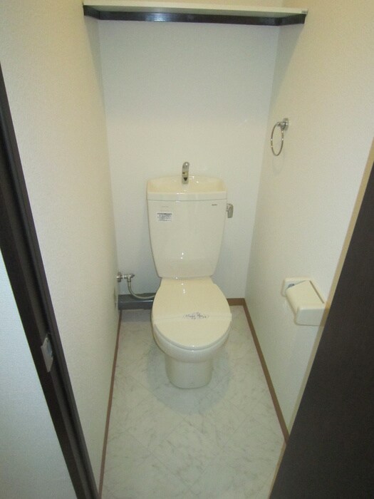 物件内観写真8　(トイレ)