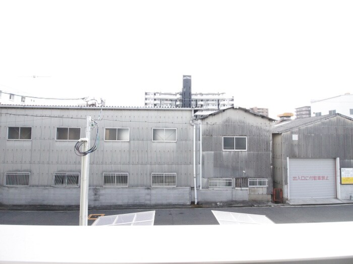 物件内観写真22　(室内からの展望)