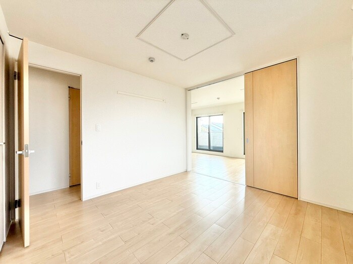 物件内観写真10　(居室)