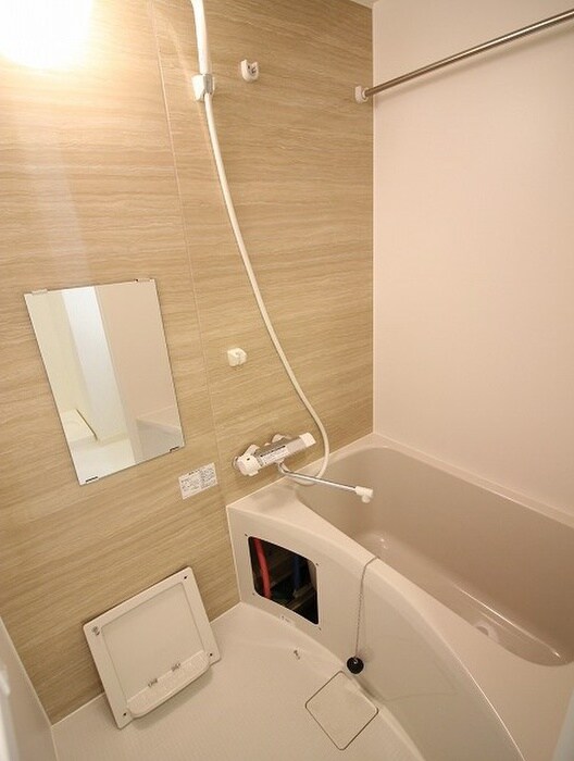 物件内観写真13　(バス／シャワールーム等)