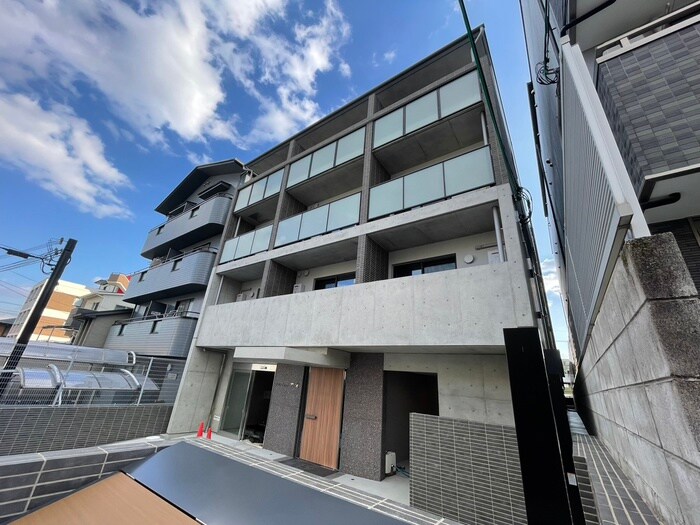 物件外観写真1　(外観写真)