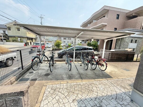 駐輪場