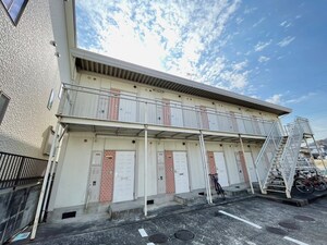 ハイツ小堀外観写真