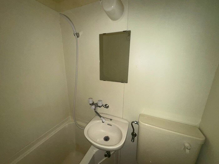 物件内観写真12　(洗面)