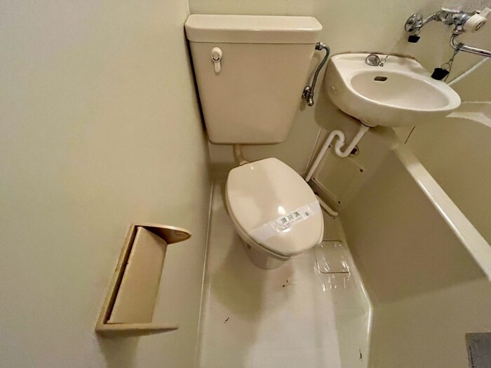 物件内観写真15　(トイレ)