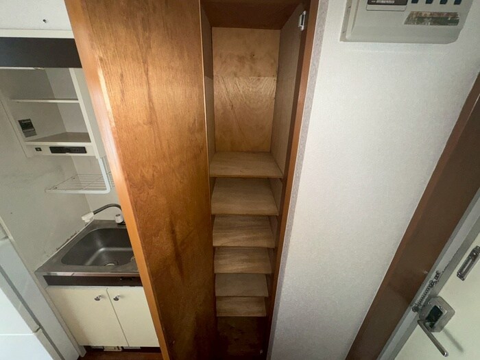 物件内観写真15　(靴箱)
