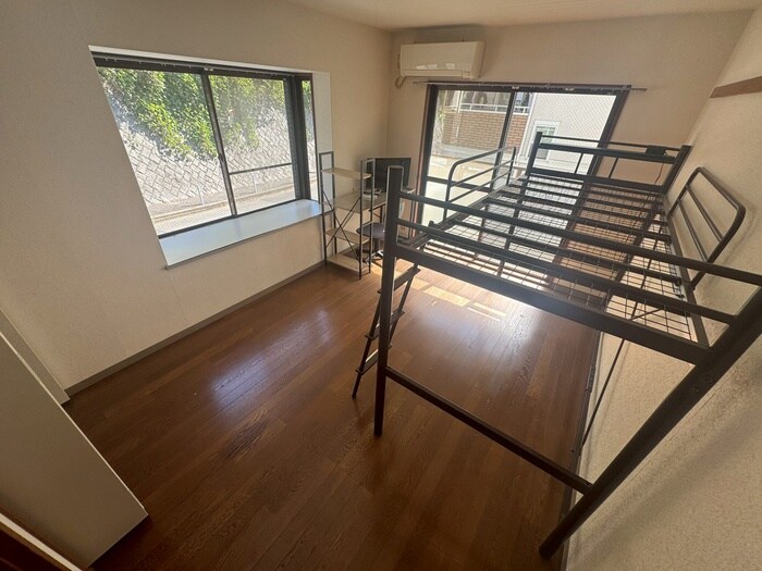 物件内観写真22　(居室)