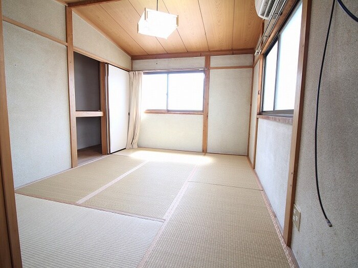 物件内観写真6　(居室)