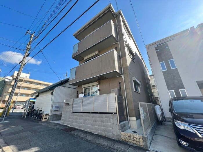 物件外観写真1　(外観写真)