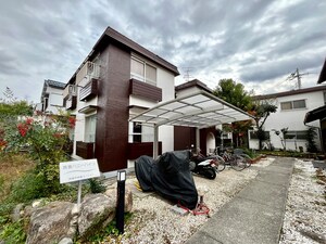 箕面ハニ－ハイツ外観写真