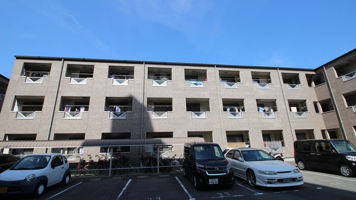 物件外観写真3　(外観写真)