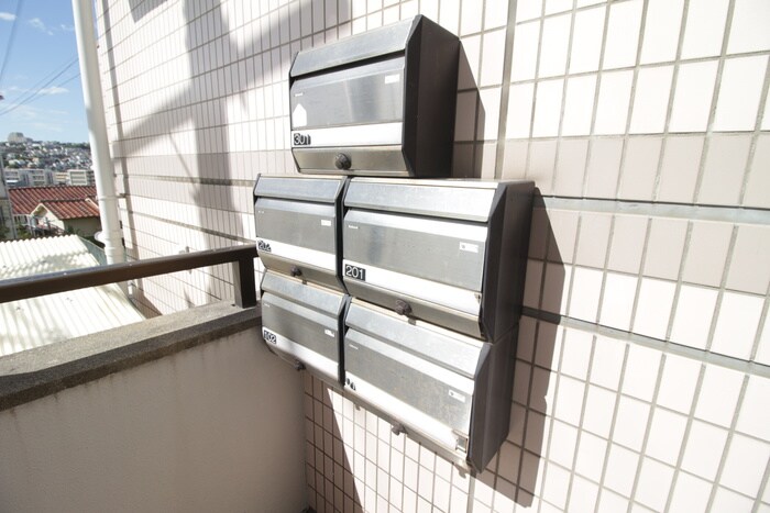 物件外観写真4　(建物設備)