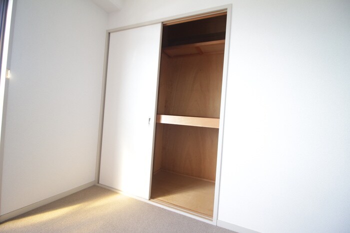 物件内観写真13　(収納)