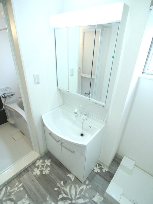 物件内観写真18　(洗面)